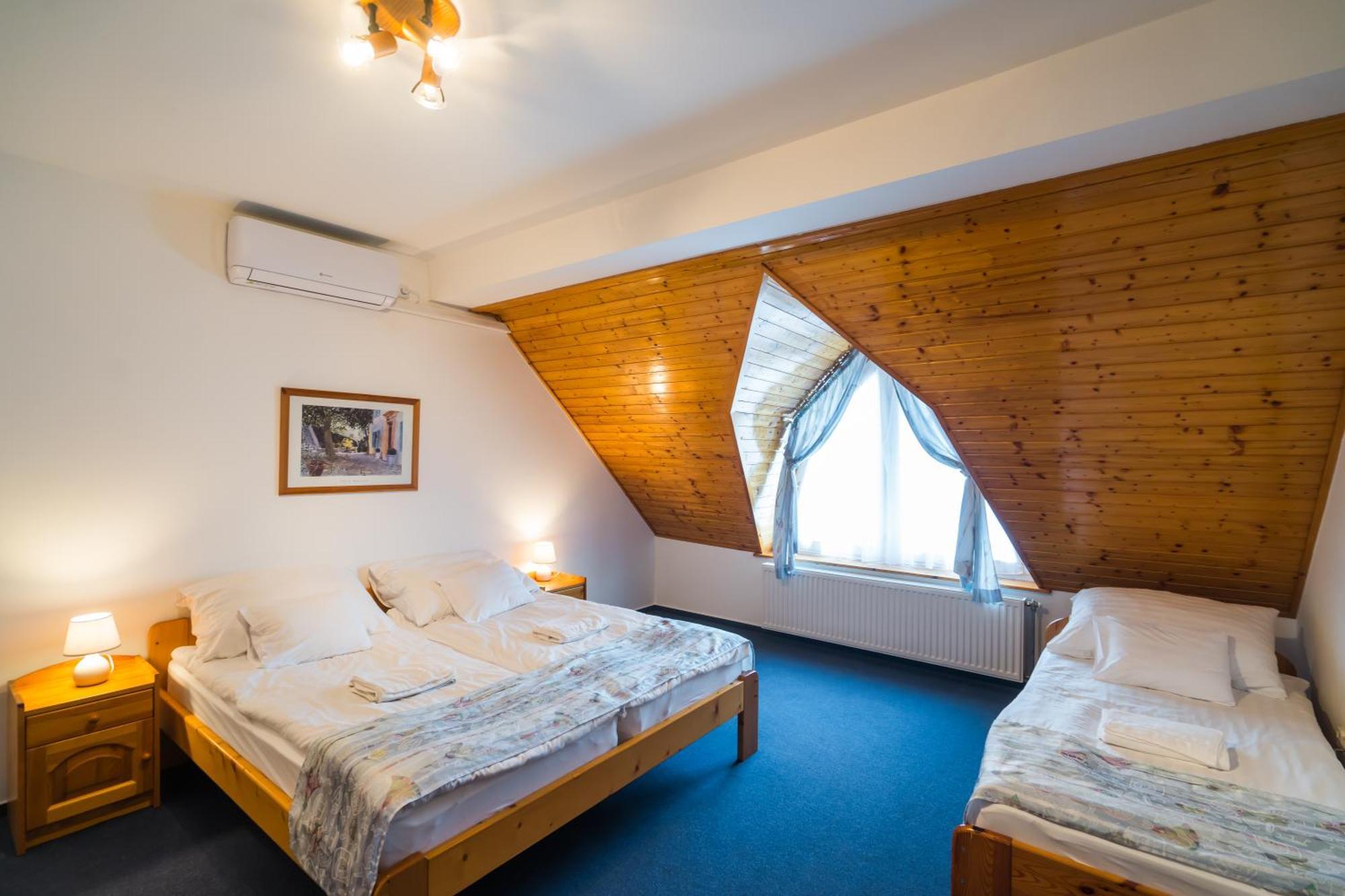 Gyorfi Apartmanhaz Zamárdi Exterior foto