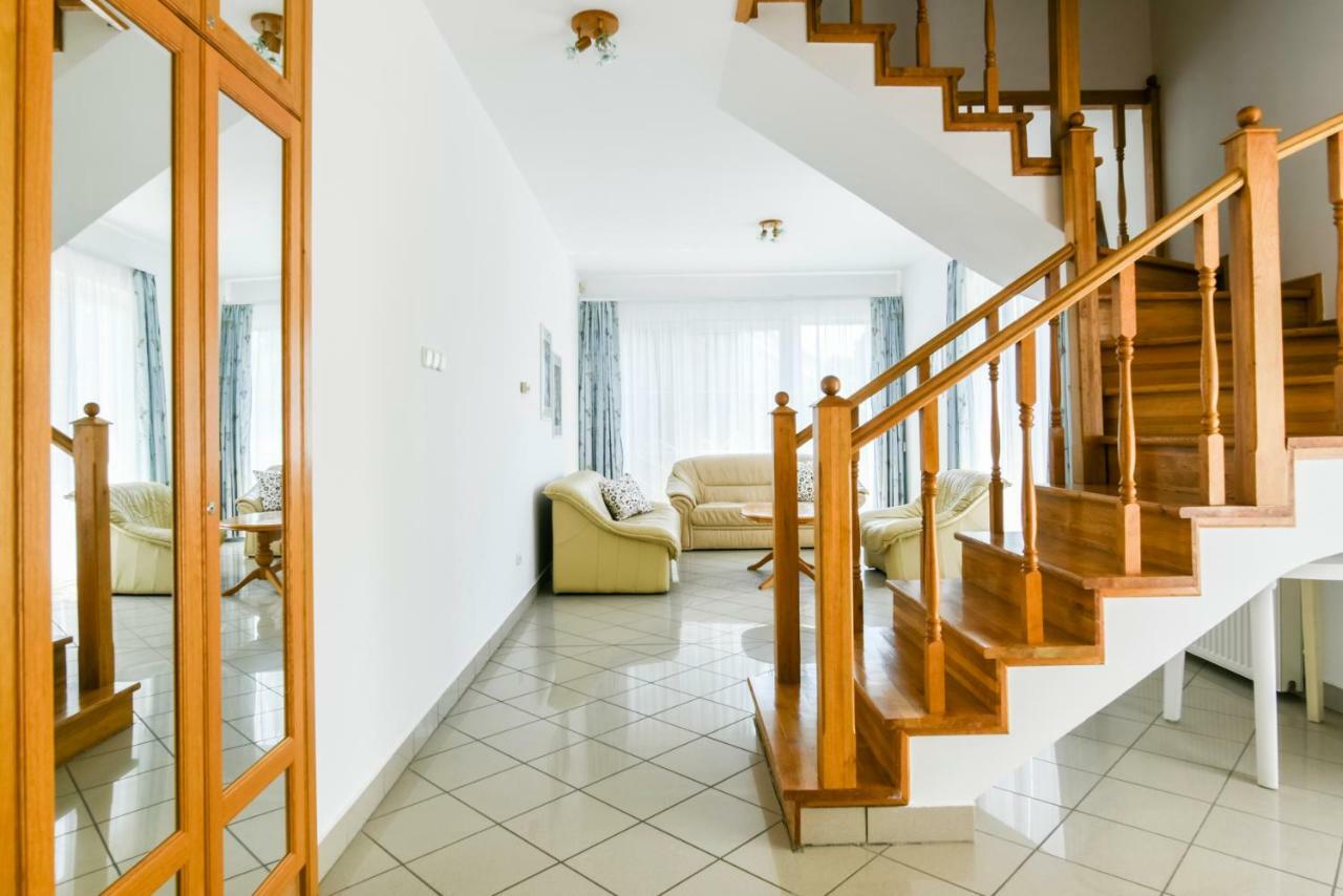 Gyorfi Apartmanhaz Zamárdi Exterior foto